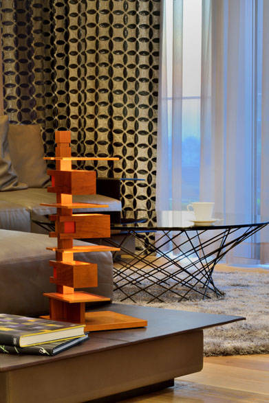 フランク・ロイド・ライトコレクションシリーズ「TALIESIN™ 4」チェリー材