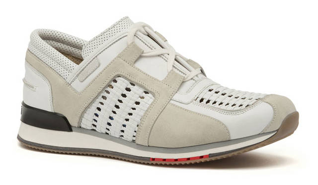 2015年春夏コレクション 「ティーウェイ」ライン14万400円