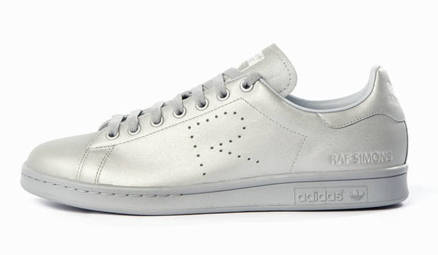 adidas by RAF SIMONS Autumn/Winter 2015-16「adidas by RAF SIMONS Stan Smith」