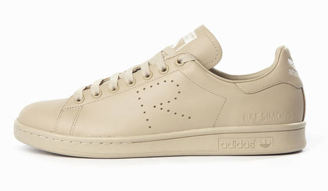 adidas by RAF SIMONS Autumn/Winter 2015-16「adidas by RAF SIMONS Stan Smith」