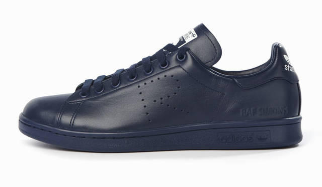 adidas by RAF SIMONS Autumn/Winter 2015-16「adidas by RAF SIMONS Stan Smith」