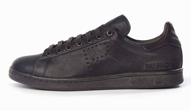adidas by RAF SIMONS Autumn/Winter 2015-16「adidas by RAF SIMONS Stan Smith」