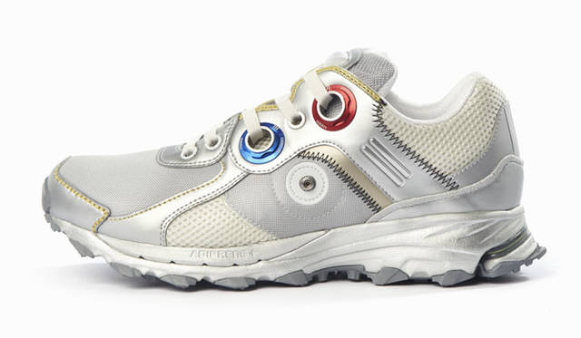adidas by RAF SIMONS Autumn/Winter 2015-16「adidas by RAF SIMONS Response Trail Robot（レスポンス トレイル ロボット）」