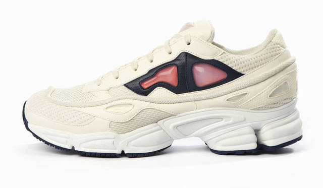 adidas by RAF SIMONS Autumn/Winter 2015-16「adidas by RAF SIMONS Ozweego（オズウィーゴ） II」