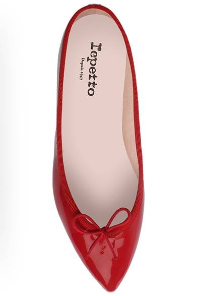 ブリジット<br/>色｜レッド<br/>価格｜4万5360円