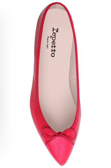 ブリジット<br/>色｜ピンク（梅田阪急限定）<br/>価格｜4万9680円