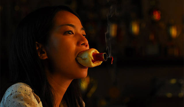 エドウィン《空を飛びたい盲目のブタ》2008 協力：独立映画鍋