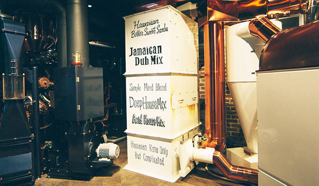 「Jamaican Dub Mix」というブルーマウンテンブレンドや、「Acid House Mix」という浅煎りブレンドなど、音楽に通じるネームがつけられている