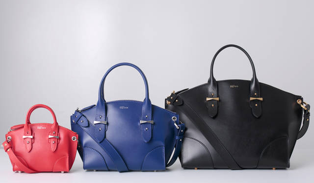 新作「レジェンド」は、ミニ、スモール、ミディアムの3サイズを展開。このほかに、ピンク、グリーン、ホワイト、シルバーなど、多彩なカラーを揃える