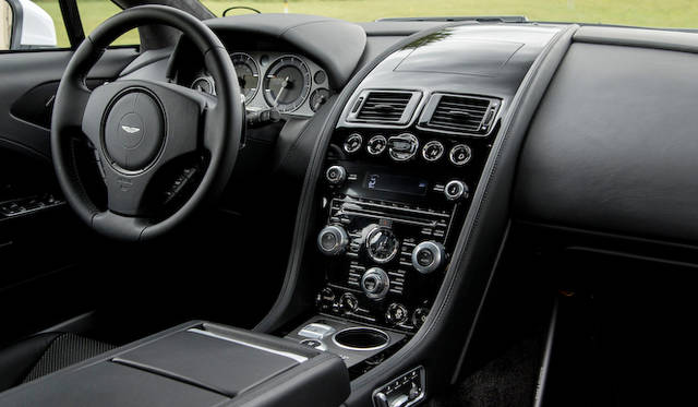 Aston Martin Rapide S|アストンマーティン ラピードS