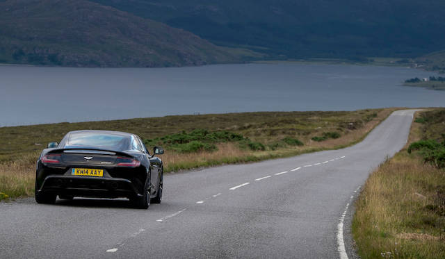 Aston Martin Vanquish|アストンマーティン ヴァンキッシュ