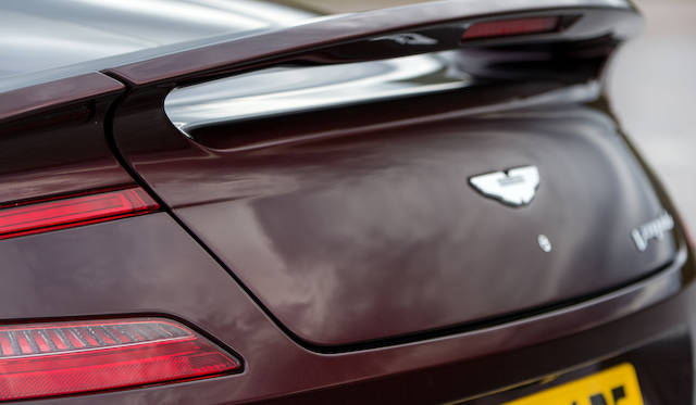 Aston Martin Vanquish Volante|アストンマーティン ヴァンキッシュ ヴォランテ