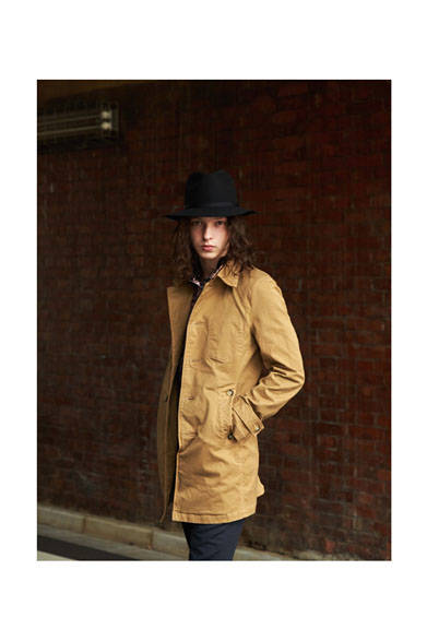 コート4万2120円、ハット1万7280円