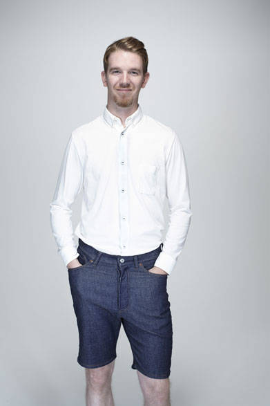 ロングスリーブ BDシャツ1万6200円、デニムショーツ2万3760円