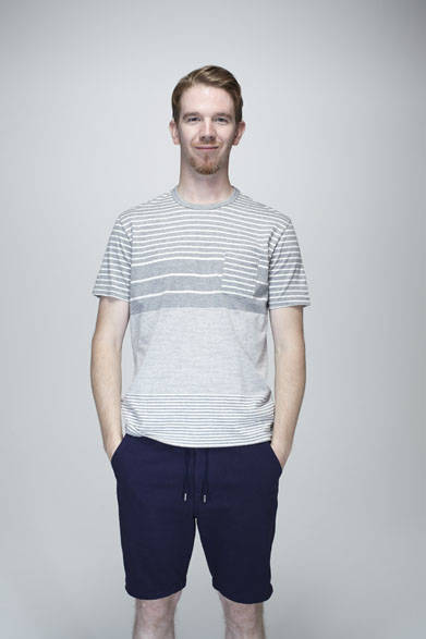 ポケットTシャツ9504円、ショーツ1万9440円