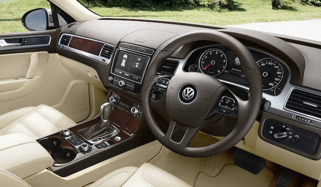 Volkswagen Touareg│フォルクスワーゲン トゥアレグ