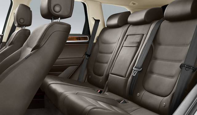 Volkswagen Touareg│フォルクスワーゲン トゥアレグ アップグレードパッケージ用のインテリア