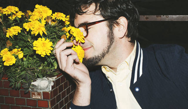 <strong>2015年春夏コレクション</strong>　ブルゾン4万3200円、シャツ1万9440円