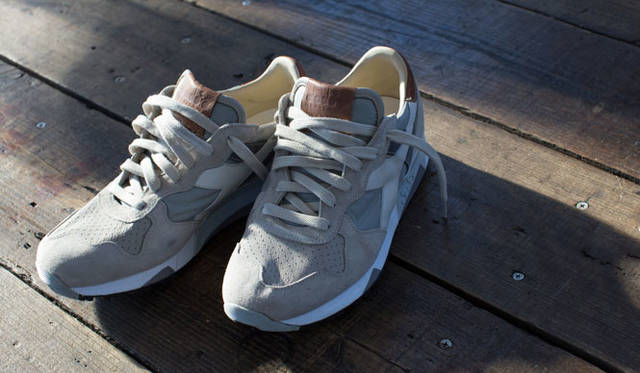 「TRIDENT 90 NYL」（ghost gray）3万1860円