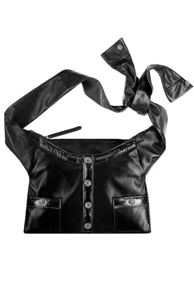 ガール シャネル［H29.5×W35×D3.5㎝］<br />価格｜60万4800円