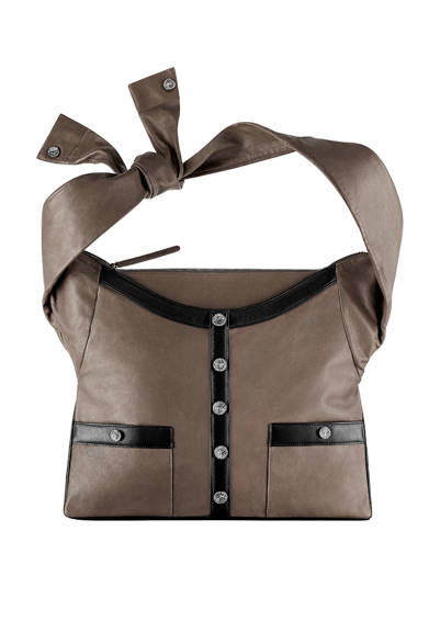 ガール シャネル［H37×W41×D6㎝］<br />価格｜63万2880円