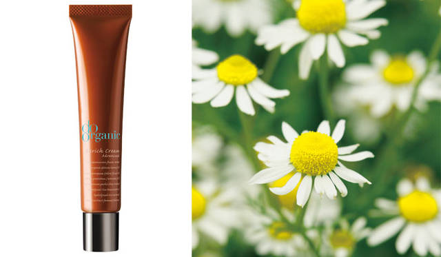 有機ダマスクローズや有機ゼラニウムを基調とした気持ちを和らげる香り