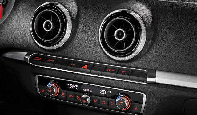 Audi A3 Sportback｜アウディ A3 スポーツバック