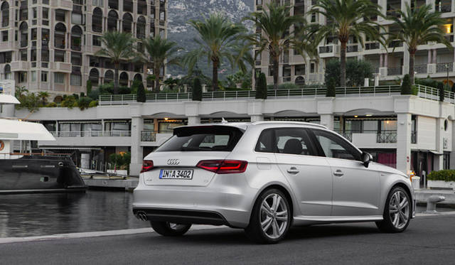 Audi A3 Sportback｜アウディ A3 スポーツバック