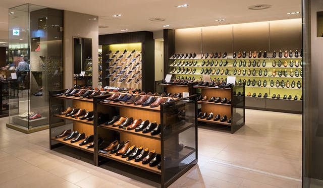 日本が誇るシューメーカー「REGAL（リーガル）」「大塚製靴」「SCOTCH GRAIN（スコッチグレイン）」などもラインナップ