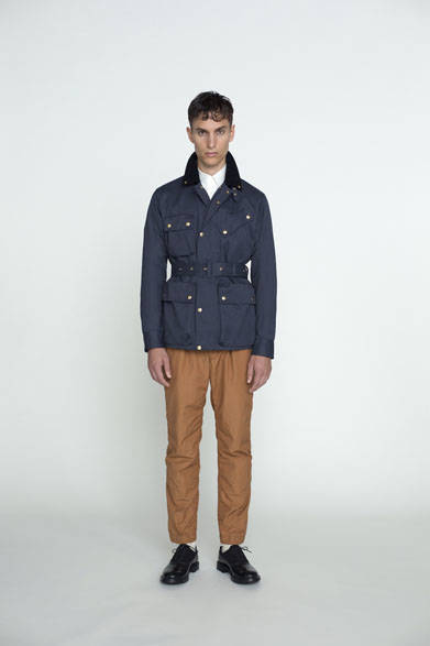 モーターサイクルジャケット6万3720円、シャツ2万520円、パンツ3万5640円