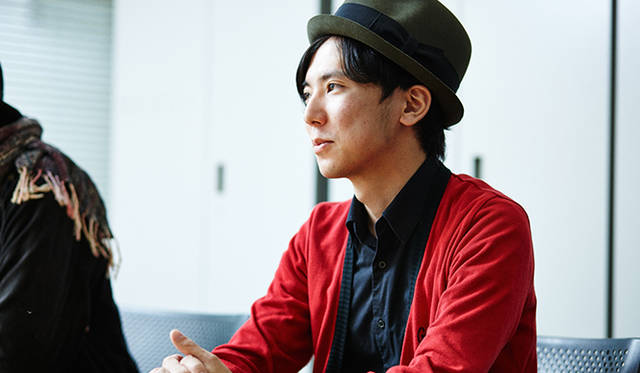 オープンリールアンサンブルのメンバー、難波卓己さん