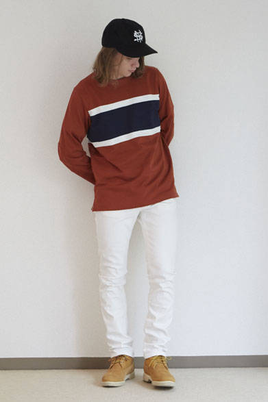 <strong>2015年春夏コレクション</strong><br />ミックスジャージ1万4040円