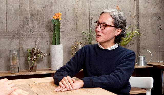 アップルコンピュータを愛用する柴田氏は、当時のアップルデザインに衝撃を受けたという