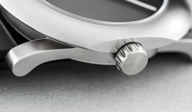 二重構造のケースを採用しているのが、よくわかる