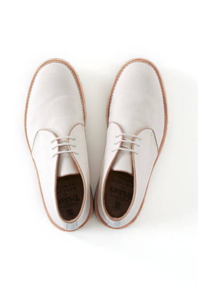 シューズ8万5320円（マーガレット・ハウエル）