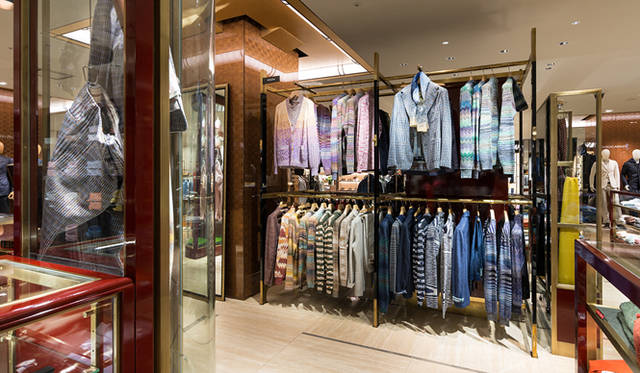 <strong>MISSONI｜ミッソーニ</strong><br />伊勢丹新宿店メンズ館4階＝インターナショナル ラグジュアリー