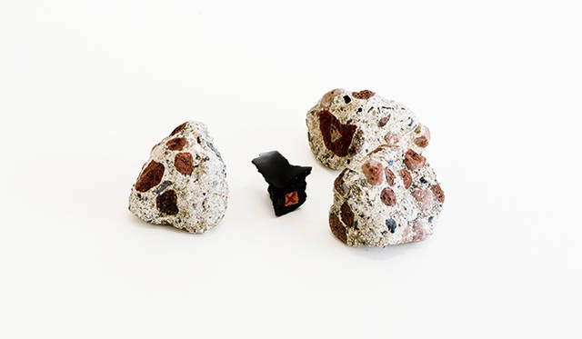 染谷聡　むすび／石©Satoshi SOMEYA courtesy of imura art gallery　photo: Rui Mizuki