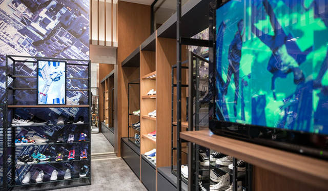 ロサンゼルス＝アウトドア／ヴィンテージを表現