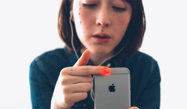 <strong>teamLab｜チームラボ</strong><br />チームラボが担当したグローバルキャンペーン『MUJI to Relax』