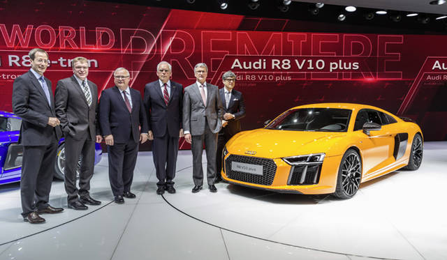 05_audi_r8_v10plus