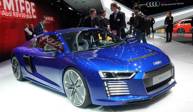 21_audi_r8_e-tron