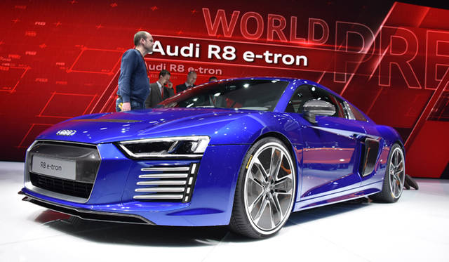 25_audi_r8_e-tron