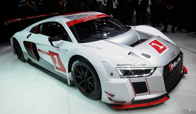 32_audi_r8lms