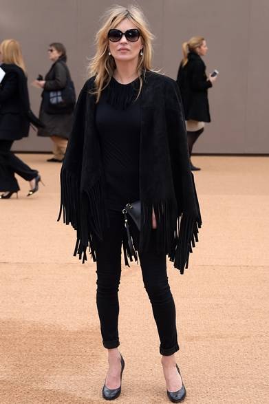 Kate Moss｜ケイト・モス</br></br>バーバリー プローサムのファッションショー会場・ロンドン