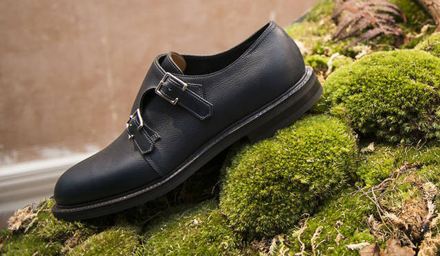 モデル「MORVAL」