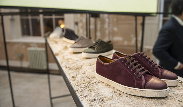 モデル「LEVAH」