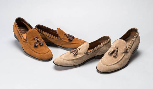 2015春夏コレクションのタッセルスリッポン各4万7520円