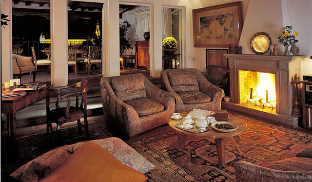 <strong>LORENZO VILLORESI｜ロレンツォ・ヴィロレッツィ</strong><br />THE ATELIER「Via de Bardi」