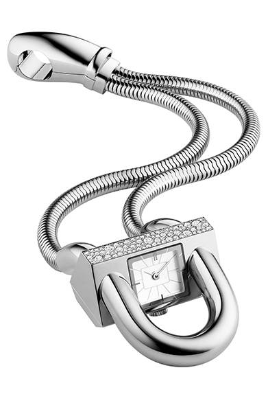 カデナ ウォッチ セルティゴールド プレスレット</br>素材｜ホワイトゴールド、ダイヤモンド、マザーオブパール</br>ムーブメント｜クォーツ</br>価格｜502万2000円