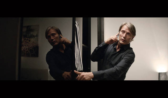 <strong>BoConcept｜ボーコンセプト</strong><br />デンマークのスター俳優マッツ・ミケルセンが主演するボーコンセプトの新作映画 『THE CALL』